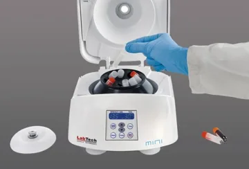 Microcentrífugas refrigeradas Labtech Gyrozen 1730R y 1848R