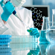 PCR en laboratorio para análisis de muestra