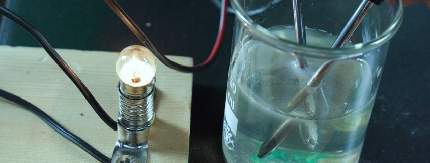 Conductividad del agua medición electroquímica equipos de laboratorio