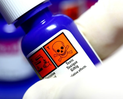 Químicos tóxicos equipos de laboratorio residuos tóxicos