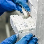 Ultrafreezer equipos de laboratorio análisis ciencia